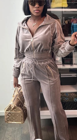 Tracksuit  (co co)